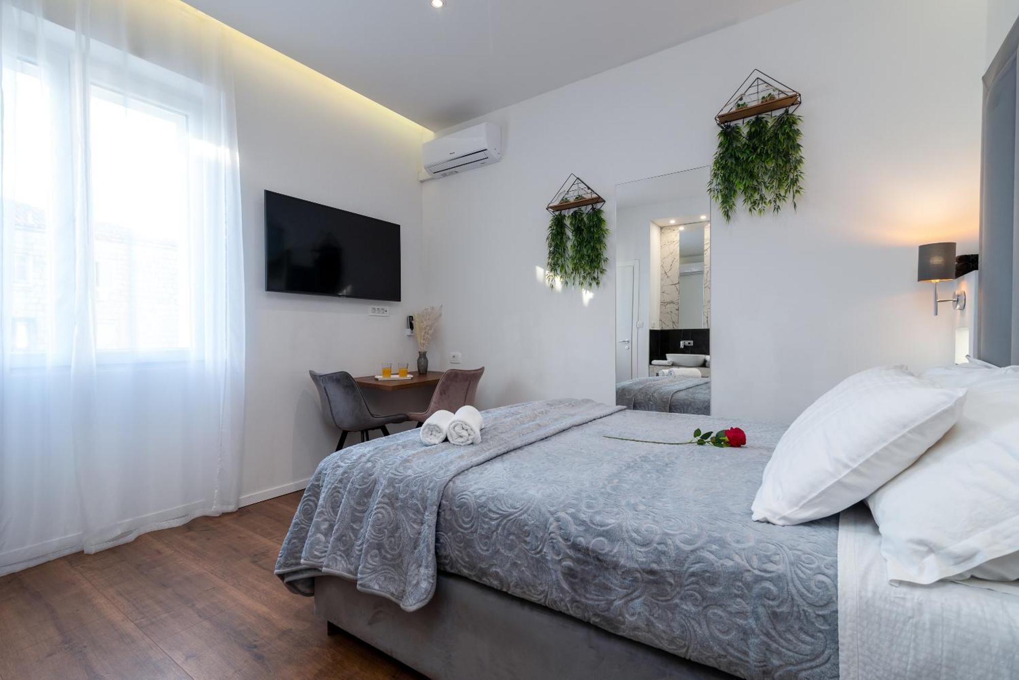 Antares Luxury Rooms 1 Σπλιτ Εξωτερικό φωτογραφία
